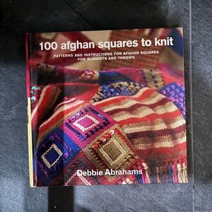 Debbie Abrahams "100 Afghan Squares to Knit" Book